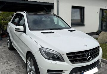 Mercedes-Benz ML 350 246.000 km 16.200 &euro; Neustadt am Rübenberge 31535