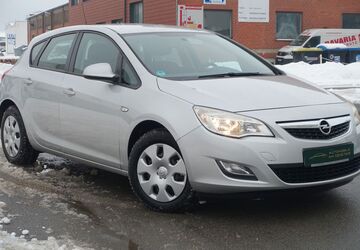 Opel Astra 98.331 km 6.900 &euro; Springe 31832