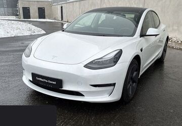 Tesla Model 3 52.969 km 31.400 &euro; Hannover 30519