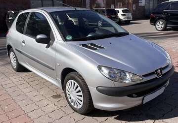 Peugeot 206 194.519 km 2.390 &euro; Hannover 30419