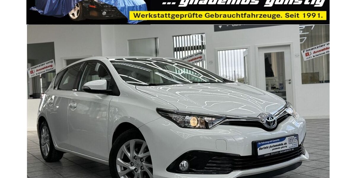 Toyota Auris 110.500 km 10.900 &euro; Fuhrberg 30938