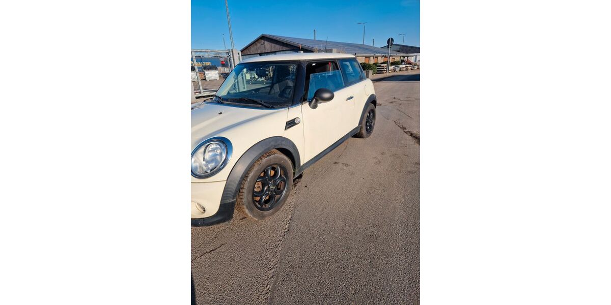 Mini One D 108.000 km 7.200 &euro; Berenbostel 30827