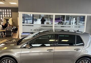 VW Golf 107.228 km 11.990 &euro; Hannover 30419