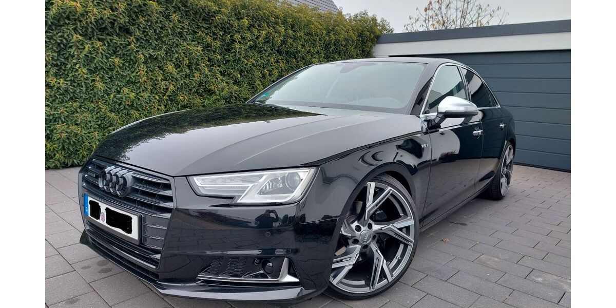 Audi A4 126.000 km 20.990 &euro; Algermissen 31191