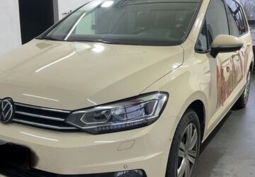 VW Touran 278.002 km 12.999 &euro; Hildesheim 31135