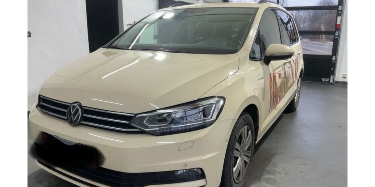 VW Touran 278.002 km 12.999 &euro; Hildesheim 31135