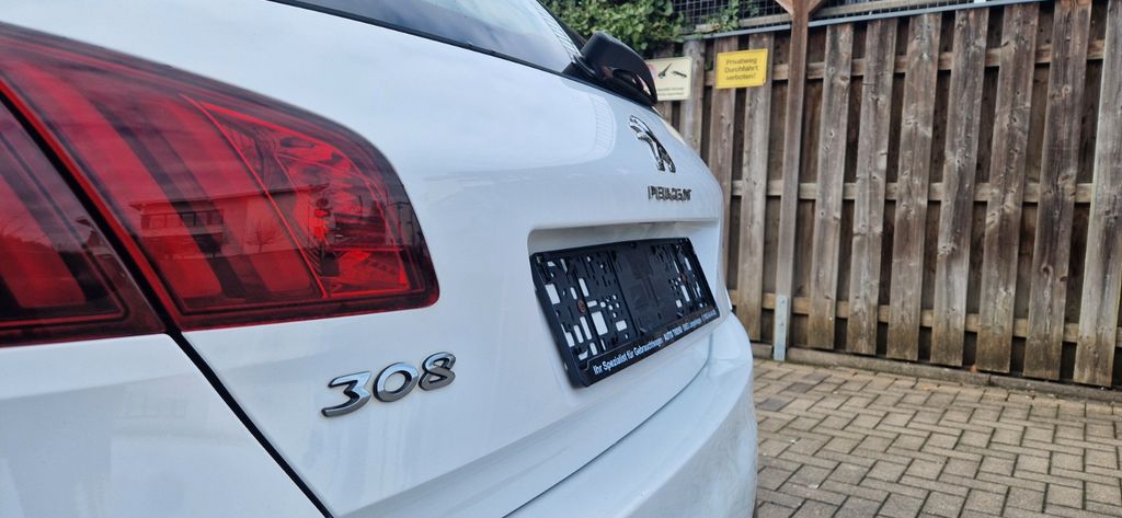 Peugeot 308 143.794 km 8.507 &euro; Langenhagen 30853
