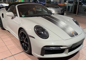 Porsche 992 11.846 km 238.900 &euro; Hannover 30655