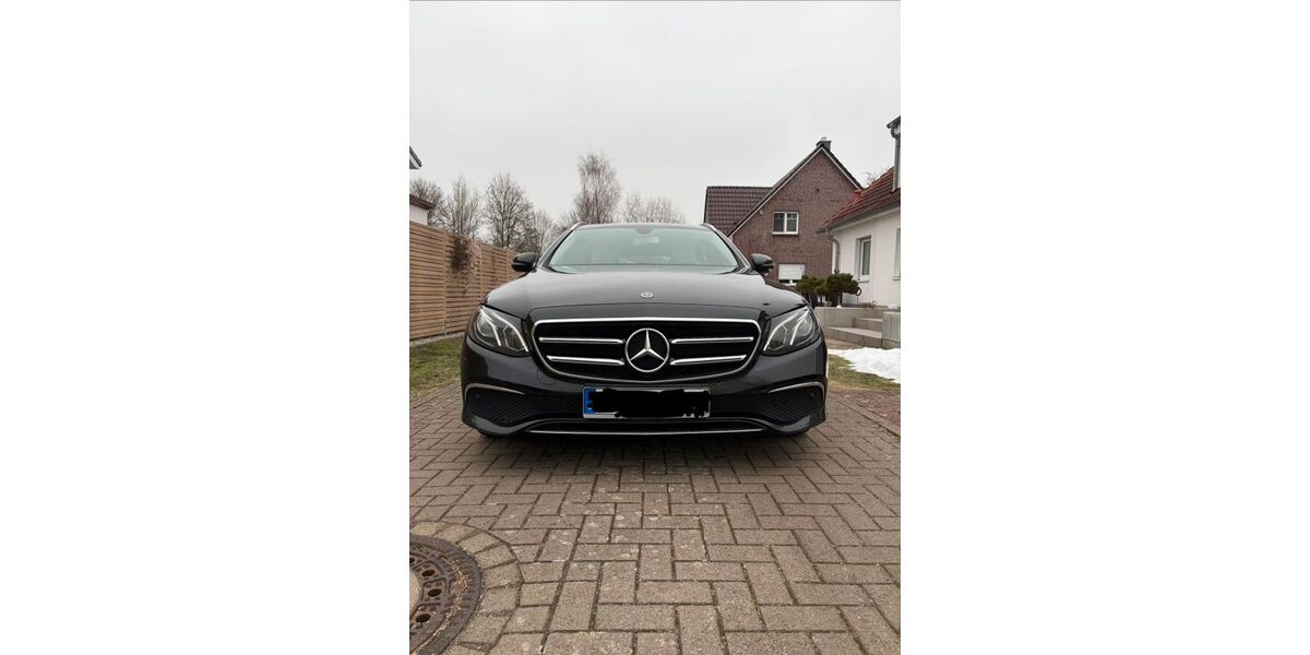 Mercedes-Benz E 300 235.070 km 16.200 &euro; Hannover 30177