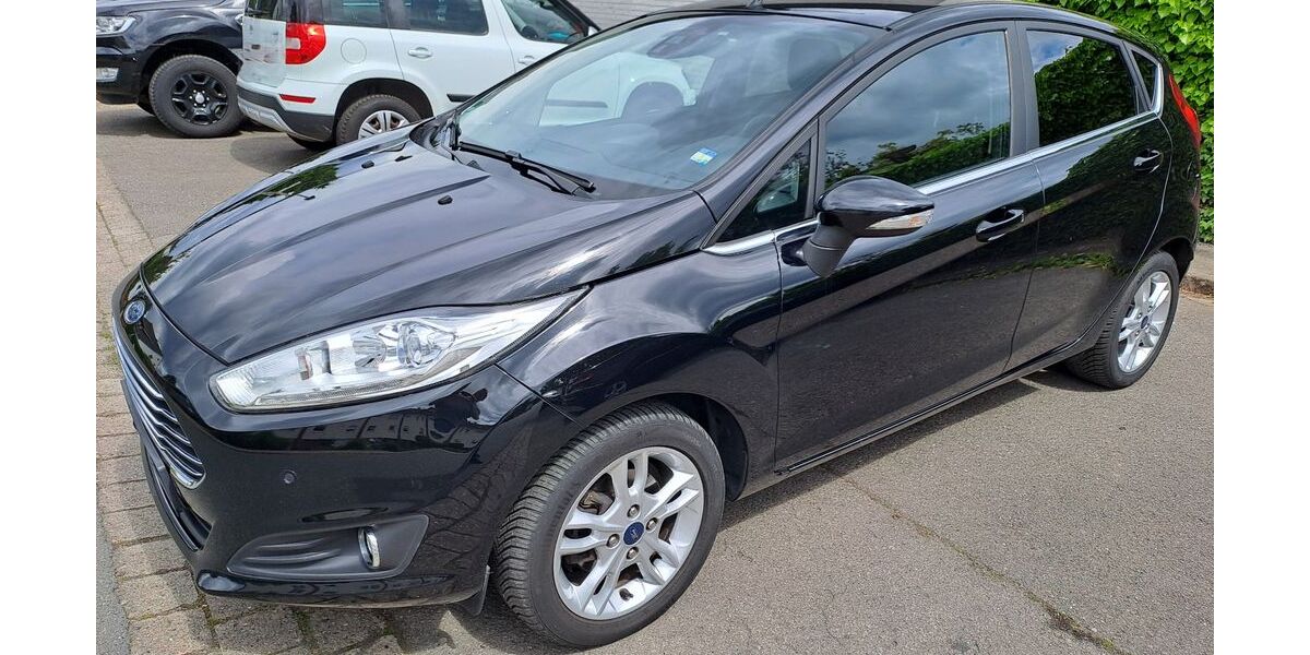 Ford Fiesta 68.000 km 8.400 &euro; Ronnenberg 30952