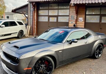 Dodge Challenger 68.900 km 33.900 &euro; Isernhagen 30916