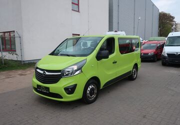Opel Vivaro 131.605 km 15.900 &euro; Hannover 30179