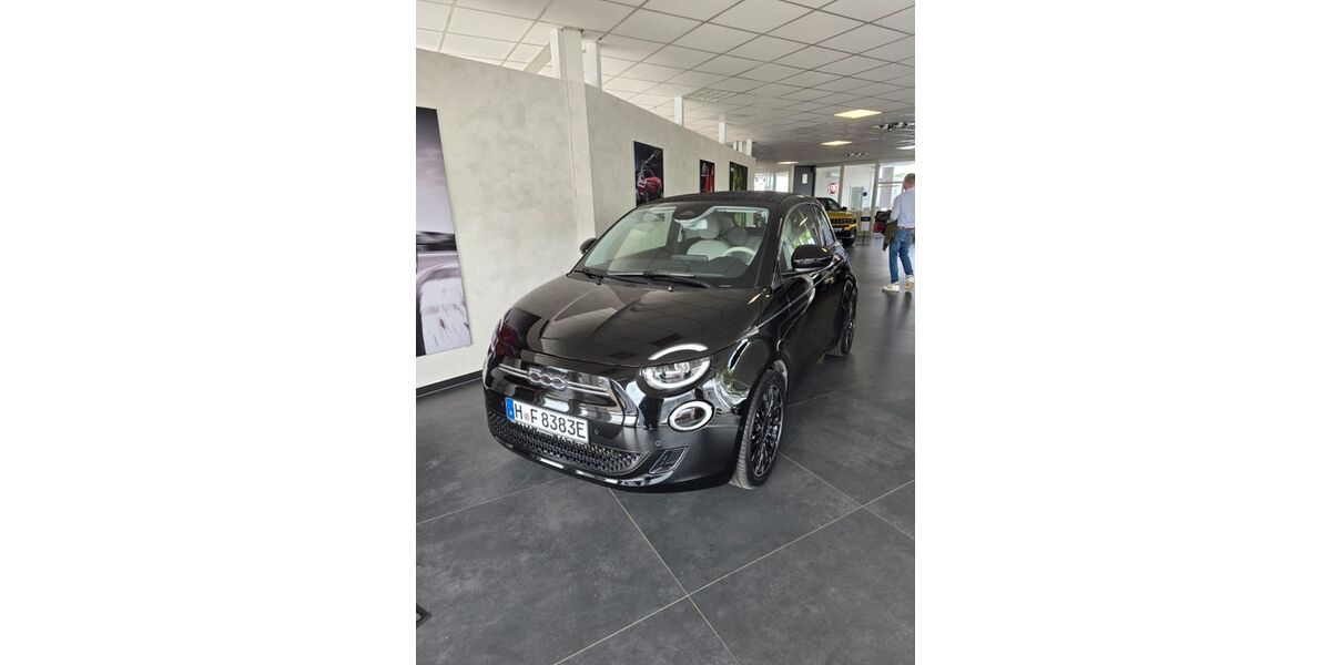 Fiat 500e 43.000 km 18.999 &euro; Hannover 30177