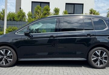 VW Touran 67.700 km 20.998 &euro; Hannover 30457