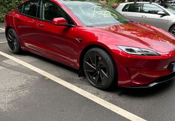 Tesla Model 3 51.000 km 44.750 &euro; Neustadt 31535