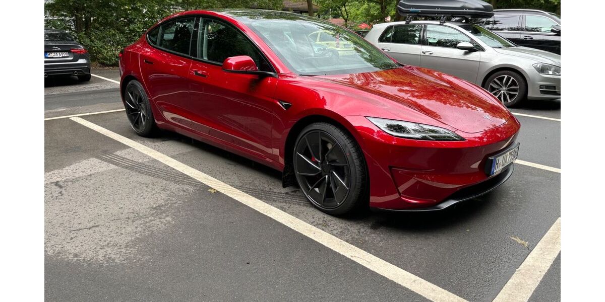 Tesla Model 3 51.000 km 44.750 &euro; Neustadt 31535