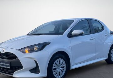 Toyota Yaris 42.100 km 14.480 &euro; Hannover 30177