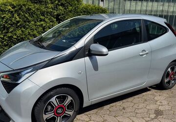 Toyota Aygo (X) 47.000 km 11.500 &euro; Hannover 30179