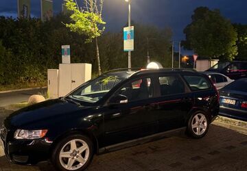 Volvo V50 203.000 km 3.200 &euro; Hannover 30657