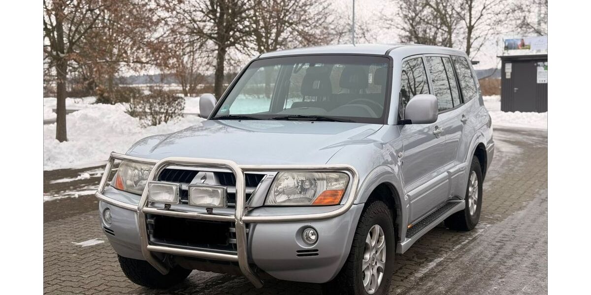 Mitsubishi Pajero 281.383 km 6.290 &euro; Neustadt 31535