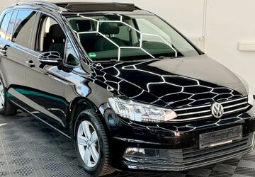 VW Touran 216.239 km 13.900 &euro; Garbsen 30827