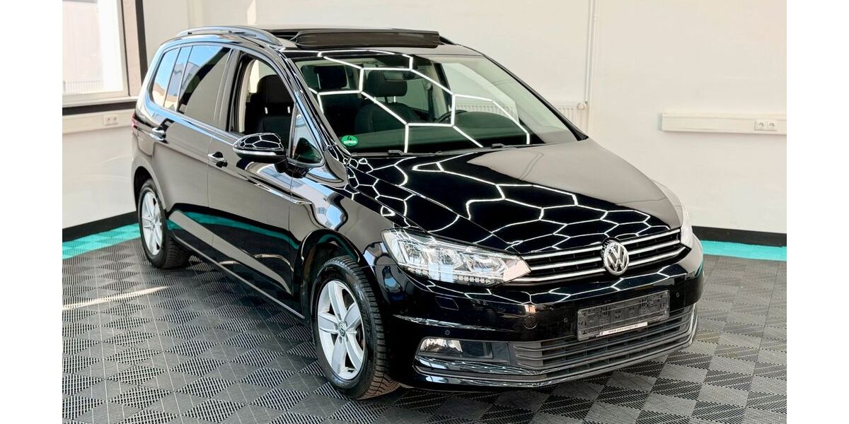 VW Touran 216.239 km 13.900 &euro; Garbsen 30827