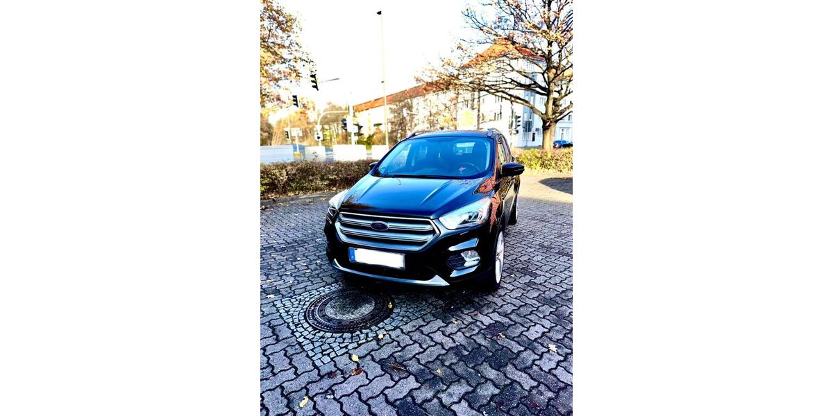 Ford Kuga 64.000 km 15.500 &euro; Hannover 30451