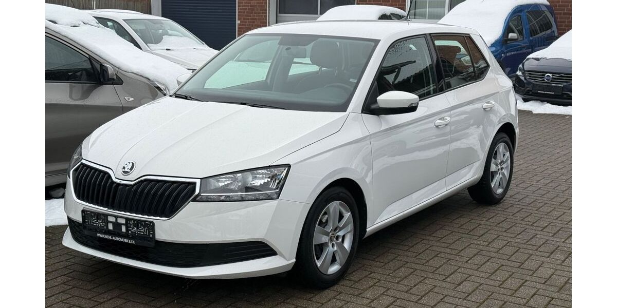 Skoda Fabia 43.500 km 11.690 &euro; Isernhagen 30916