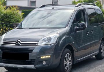 Citroen Berlingo 152.000 km 7.999 &euro; Hannover 30167