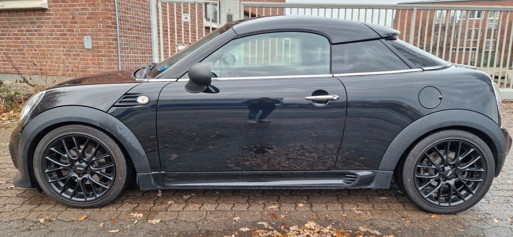 Mini Cooper 142.000 km 5.900 &euro; Hannover 30179