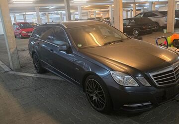 Mercedes-Benz 220 230.000 km 6.000 &euro; Hannover 30629