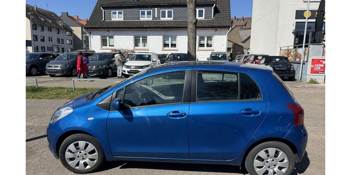 Toyota Yaris 134.862 km 3.590 &euro; Hannover 30419