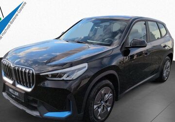 BMW iX1 13.963 km 32.950 &euro; Hildesheim 31137