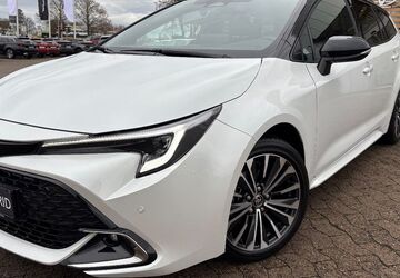 Toyota Corolla 6.900 km 30.990 &euro; Hildesheim 31137