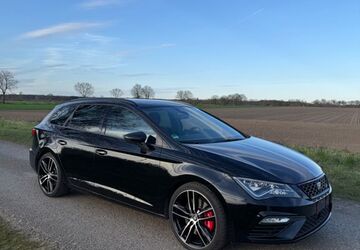 Seat Leon 54.100 km 21.990 &euro; Lehrte 31275