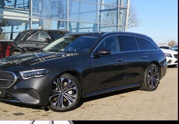 Mercedes-Benz E 300 4.315 km 52.750 &euro; Gehrden 30989