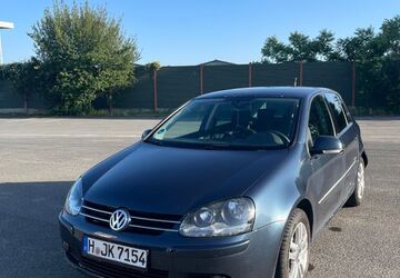 VW Golf 253.000 km 2.590 &euro; Hannover 30165