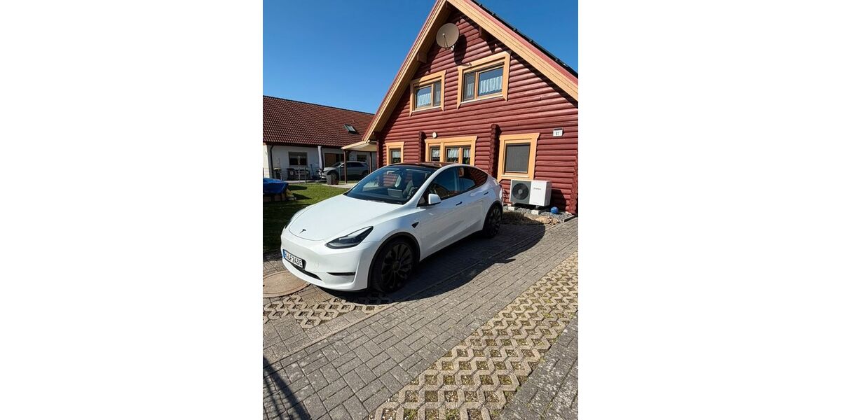 Tesla Model Y 48.500 km 38.499 &euro; Hannover 30559