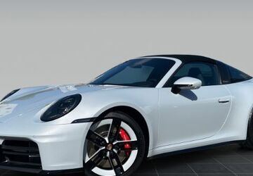 Porsche 992 8.000 km 194.900 &euro; Hannover 30177