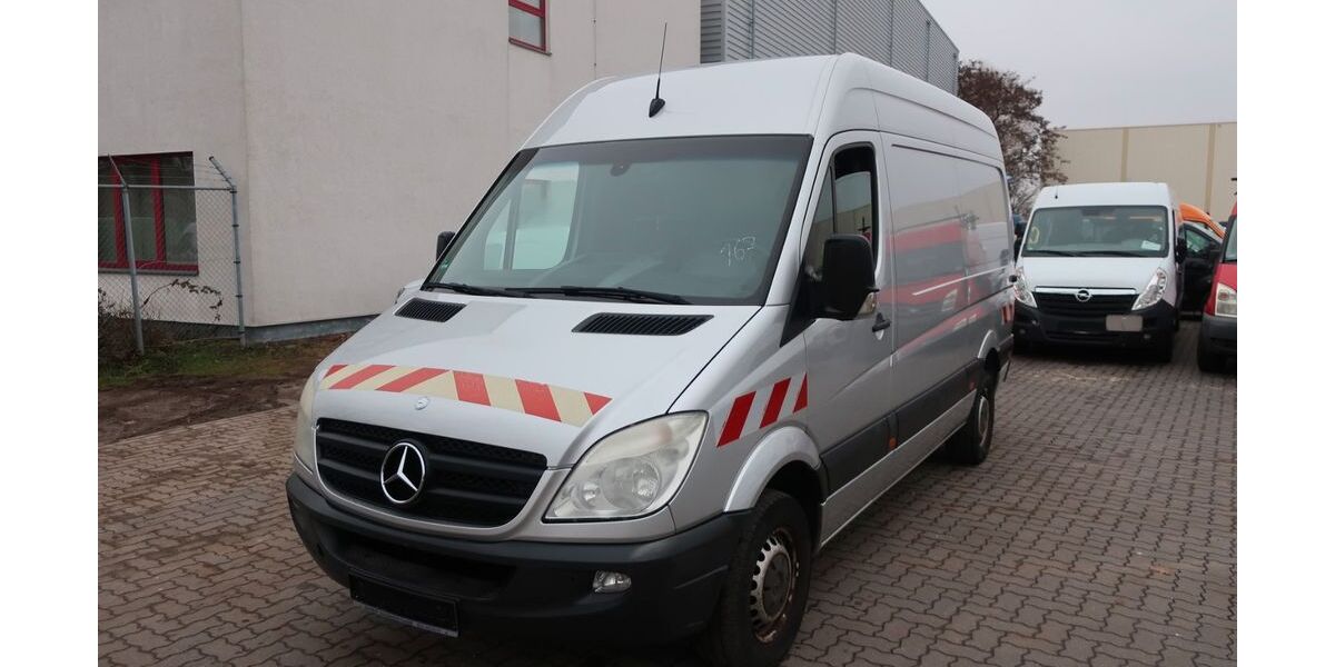 Mercedes-Benz Sprinter 263.086 km 10.600 &euro; Hannover 30179