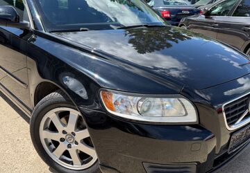 Volvo V50 146.000 km 5.990 &euro; Hannover 30629