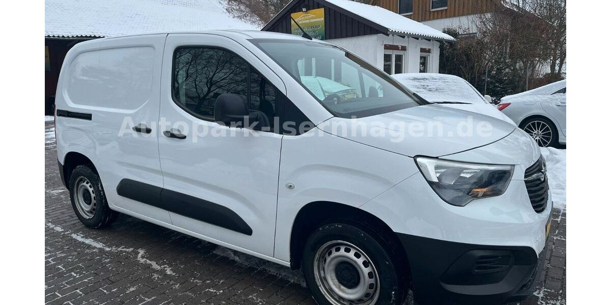 Opel Combo 162.000 km 7.399 &euro; Isernhagen 30916