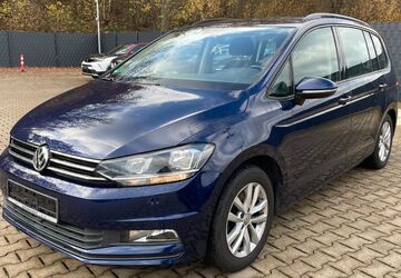 VW Touran 200.000 km 10.750 &euro; Neustadt am Rübenberge bei Hannover 31535