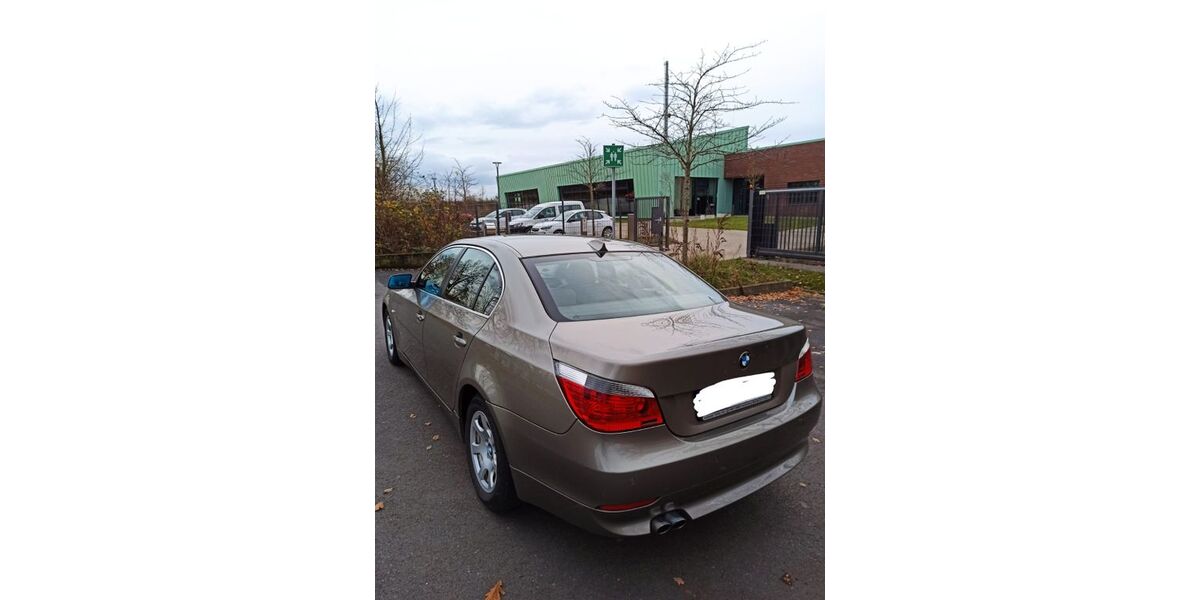 BMW 525 208.000 km 4.200 &euro; Hannover 30559