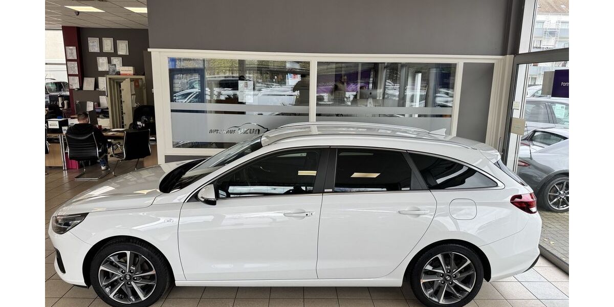 Hyundai i30 98.555 km 16.490 &euro; Hannover 30419