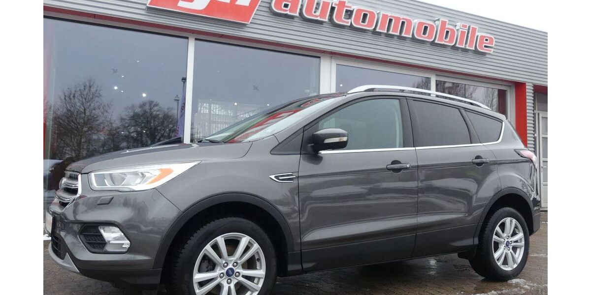 Ford Kuga 104.879 km 10.890 &euro; Langenhagen 30855