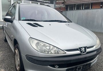 Peugeot 206 160.000 km 1.190 &euro; Seelze 30926