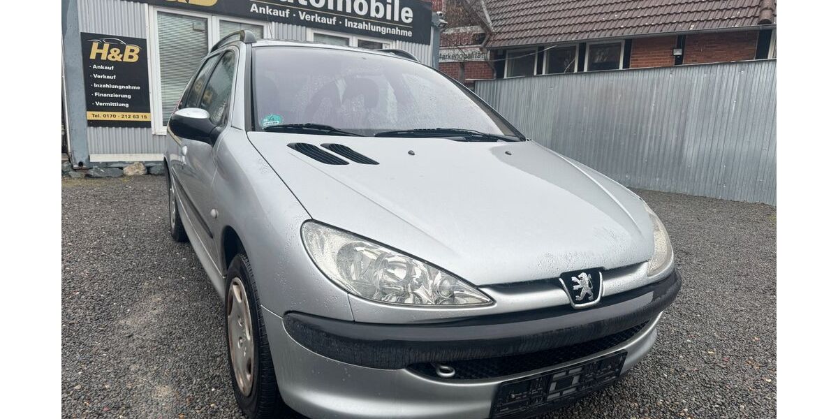 Peugeot 206 160.000 km 1.190 &euro; Seelze 30926