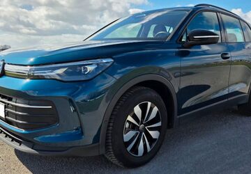 VW Tiguan 8.600 km 35.900 &euro; Pattensen 30982