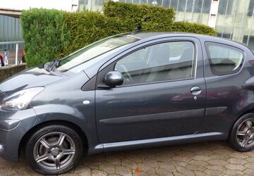 Toyota Aygo (X) 118.000 km 6.500 &euro; Hannover 30179